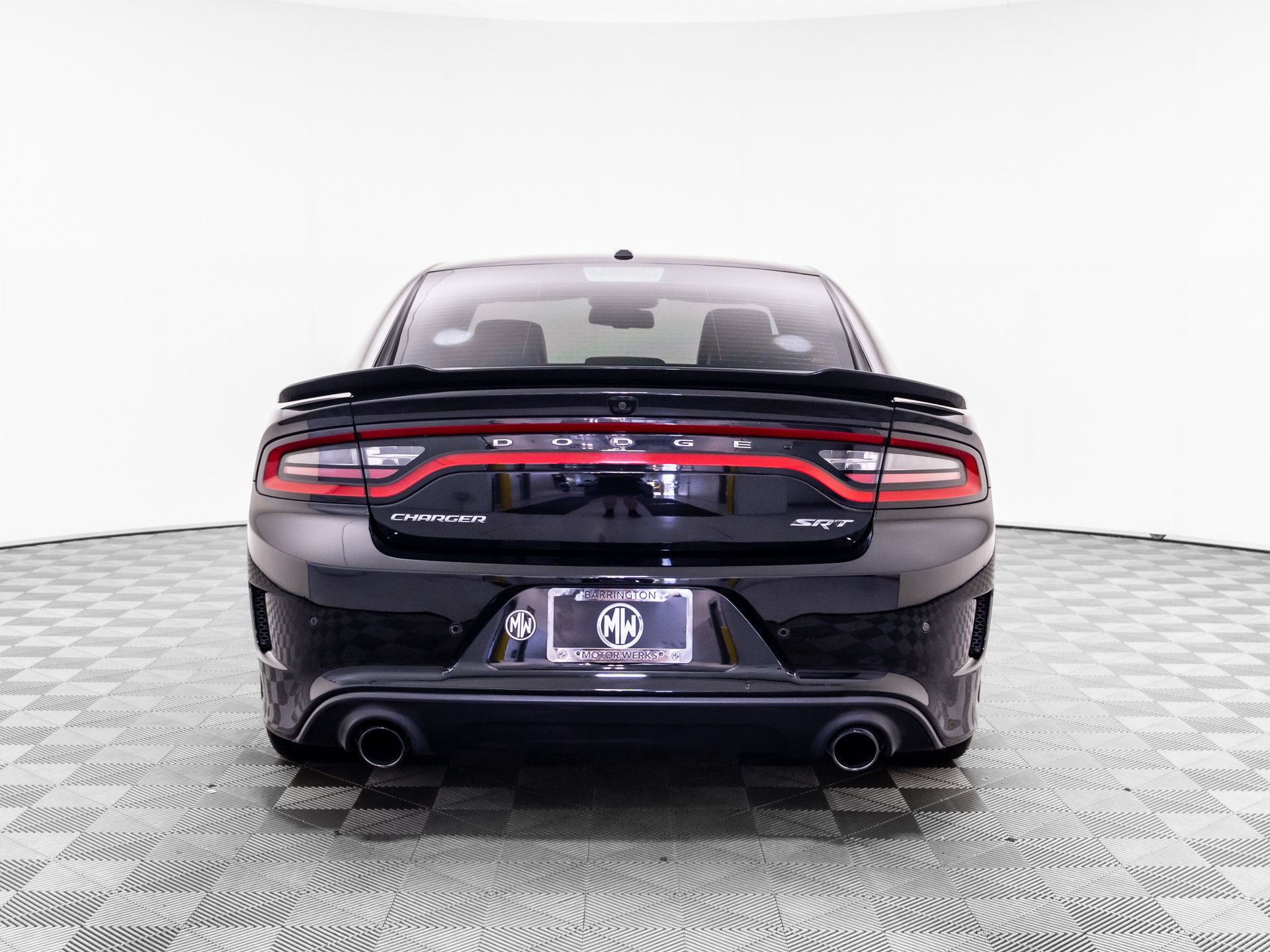 Used 2015 Dodge Charger SRT Hellcat w/ Harman/Kardon Audio Group RWD image 4
