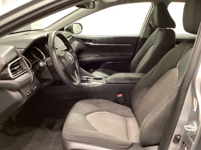 Used 2024 Toyota Camry LE FWD image 21