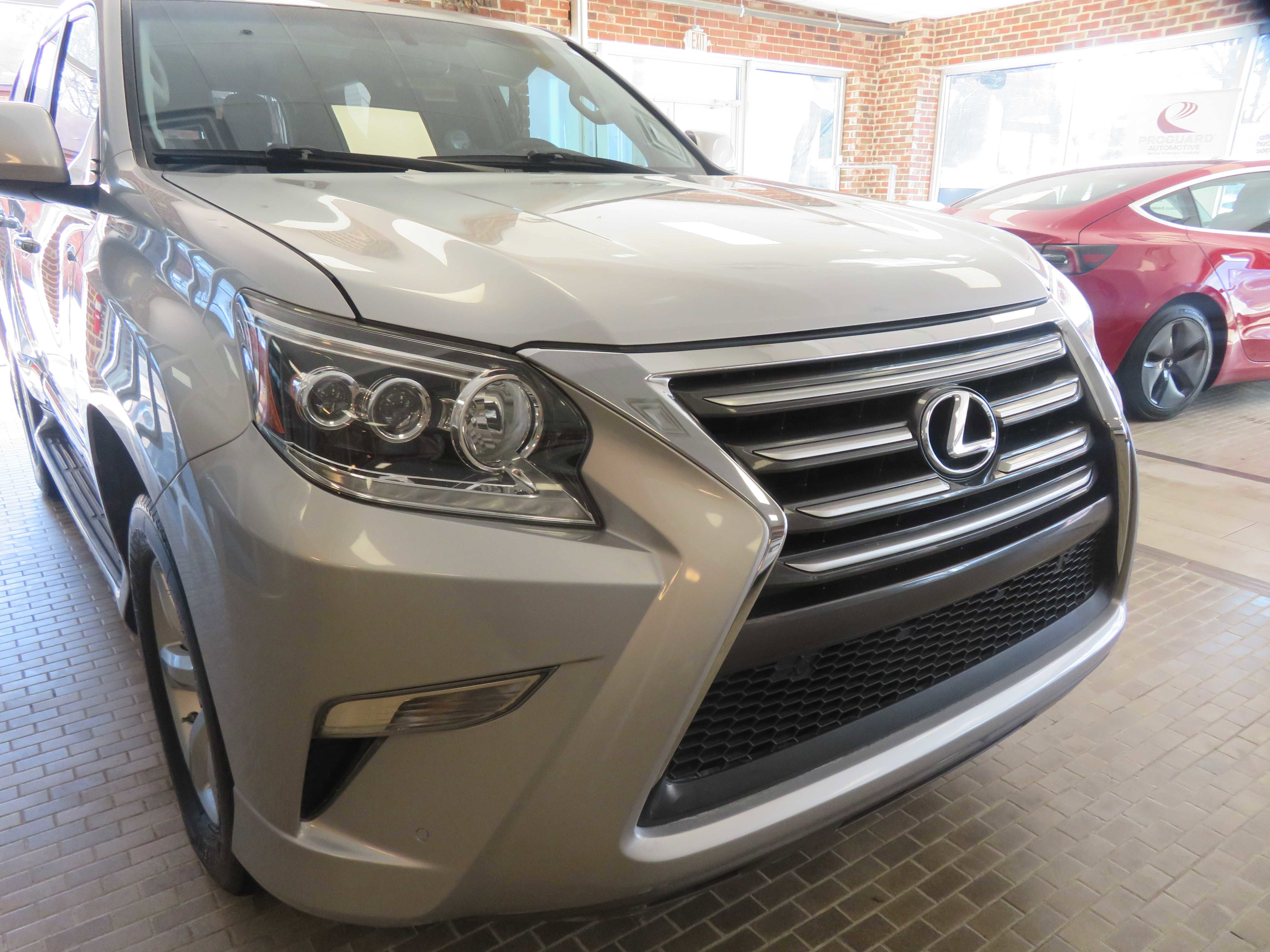 Used 2017 Lexus GX 460 w/ Navigation Package image 61
