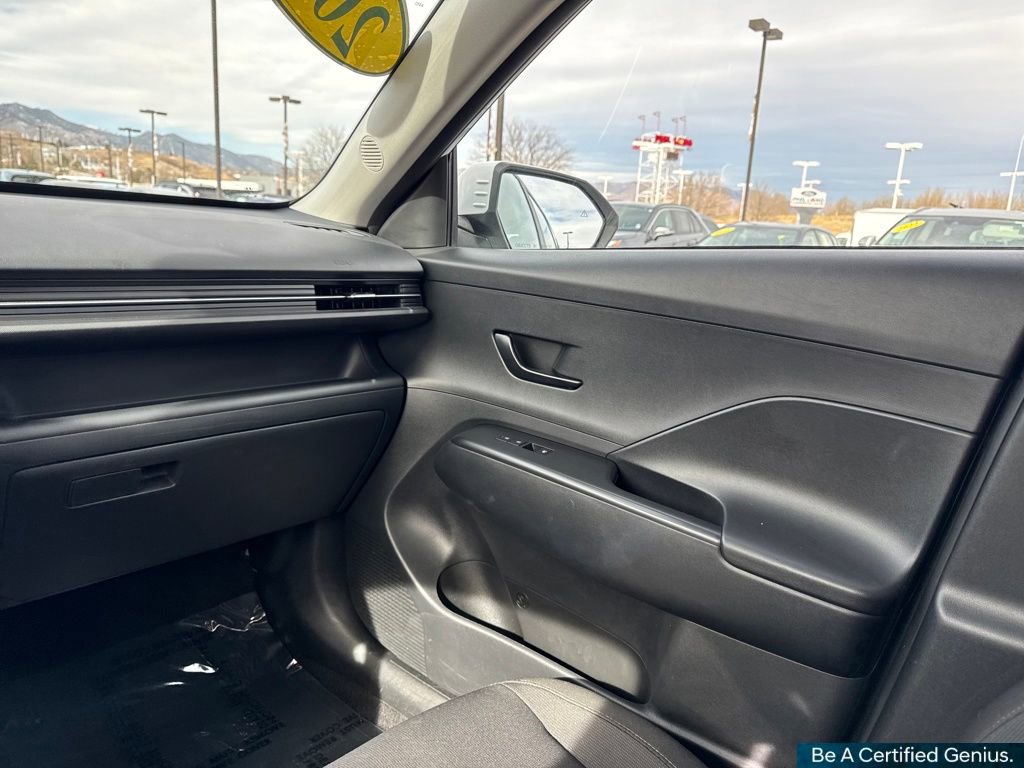Certified 2024 Hyundai Kona SE image 43