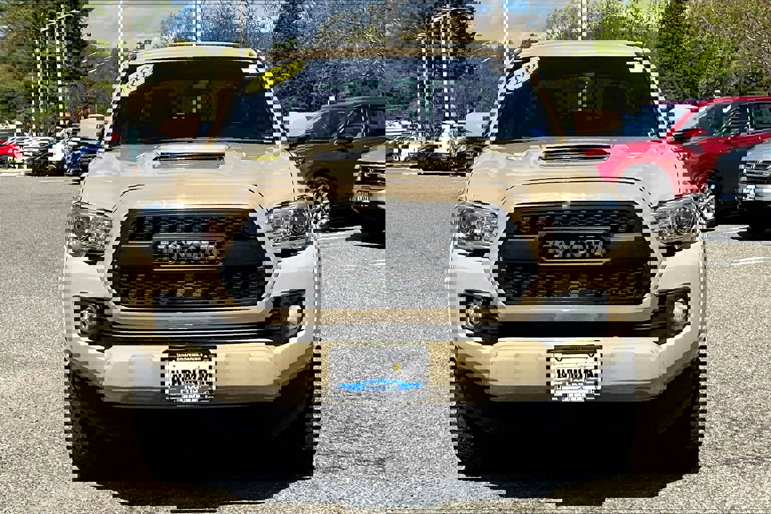 Used 2016 Toyota Tacoma TRD Sport w/ Towing Package image 3