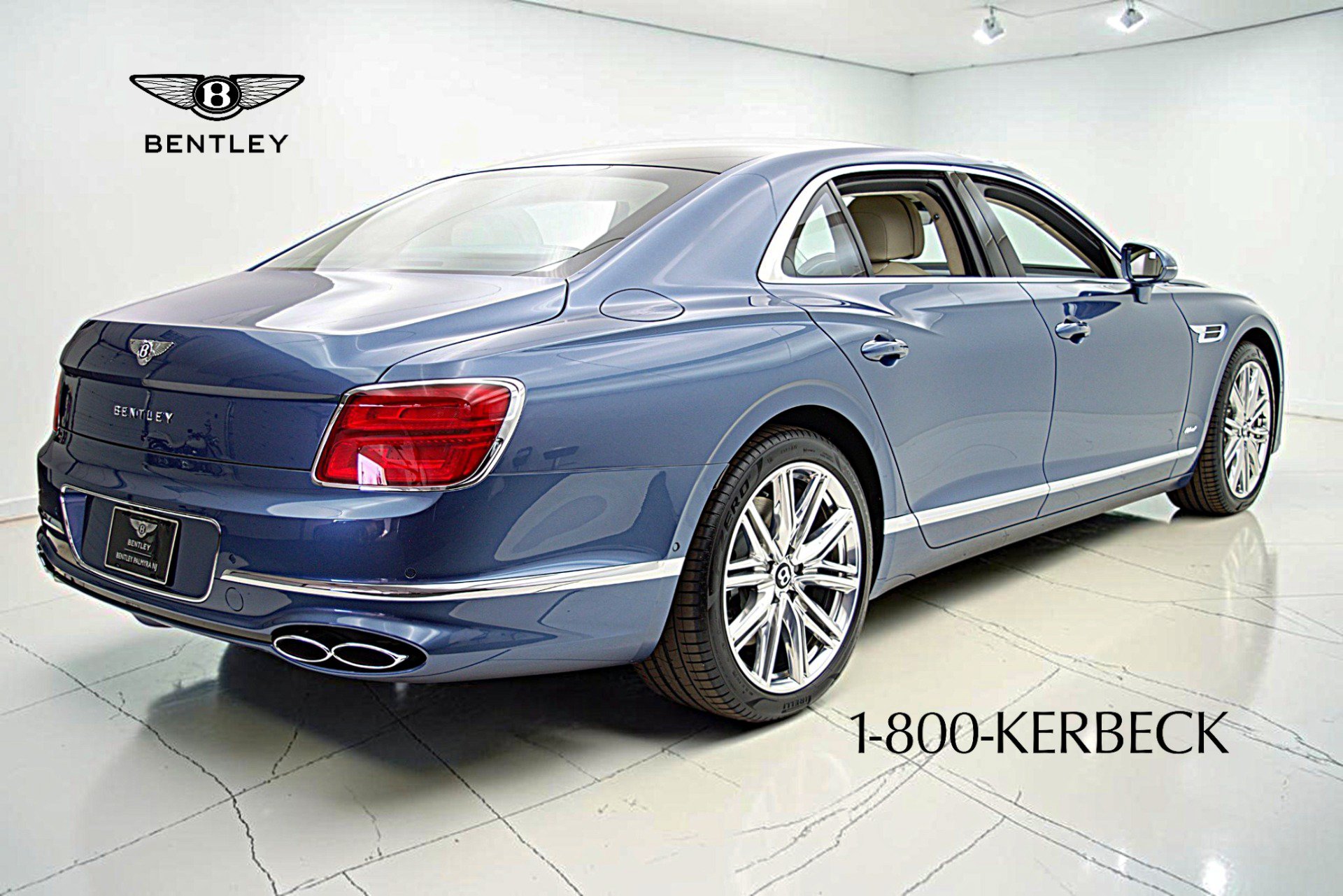 Certified 2022 Bentley Flying Spur Plug-In Hybrid AWD/4WD image 11