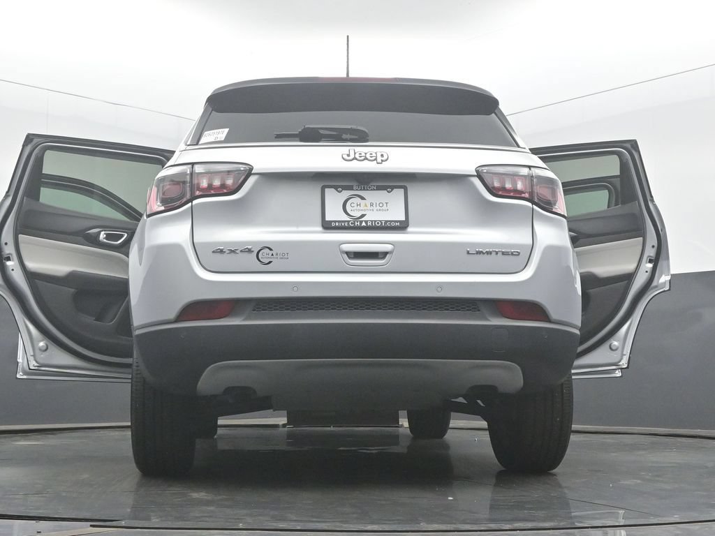 Used 2024 Jeep Compass Limited AWD/4WD image 62