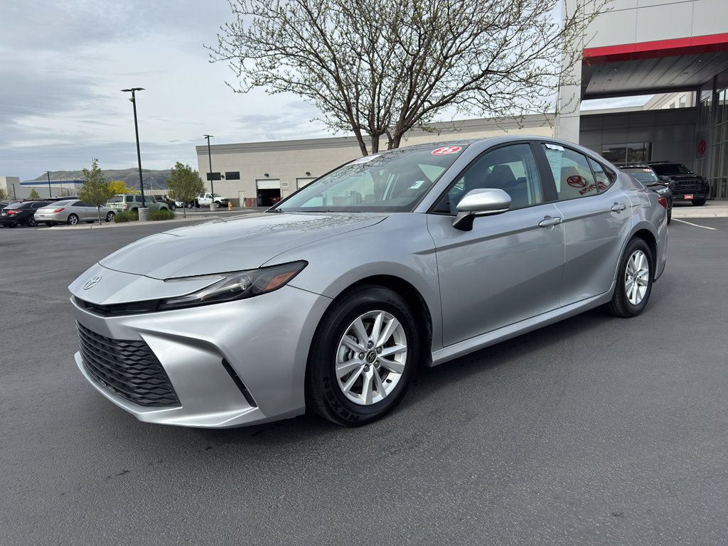Certified 2025 Toyota Camry LE image 7