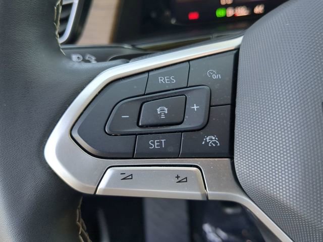 Certified 2024 Volkswagen Atlas SE image 29