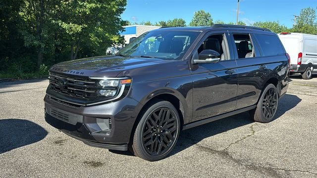 New 2026 Ford Expedition Platinum w/ Stealth Performance Package