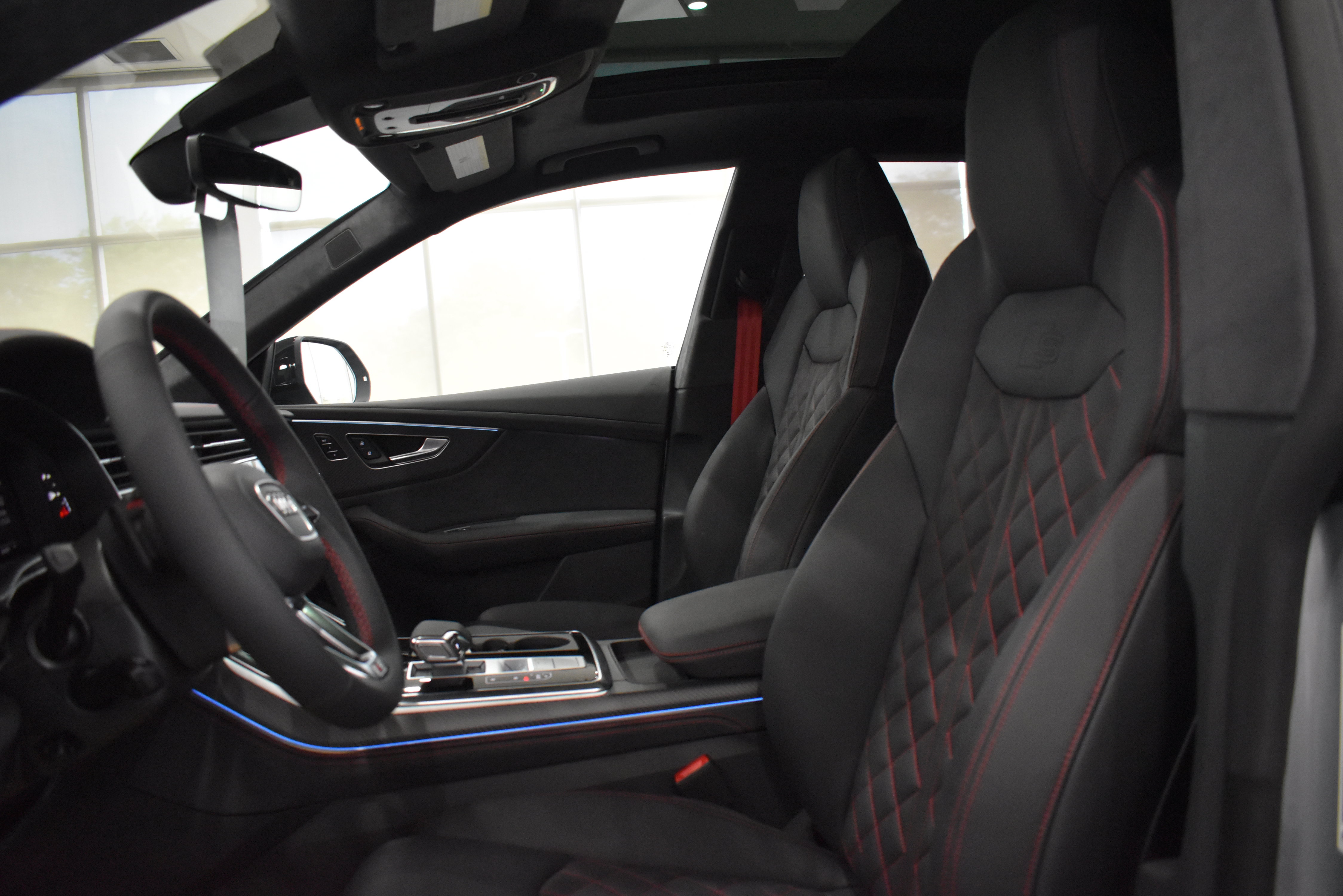 New 2026 Audi SQ8 Prestige AWD/4WD image 11
