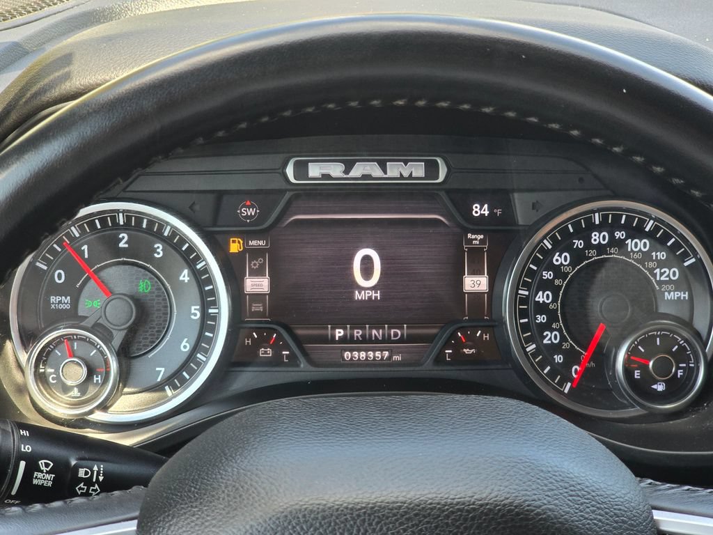 Used 2022 RAM 1500 Big Horn AWD/4WD image 30