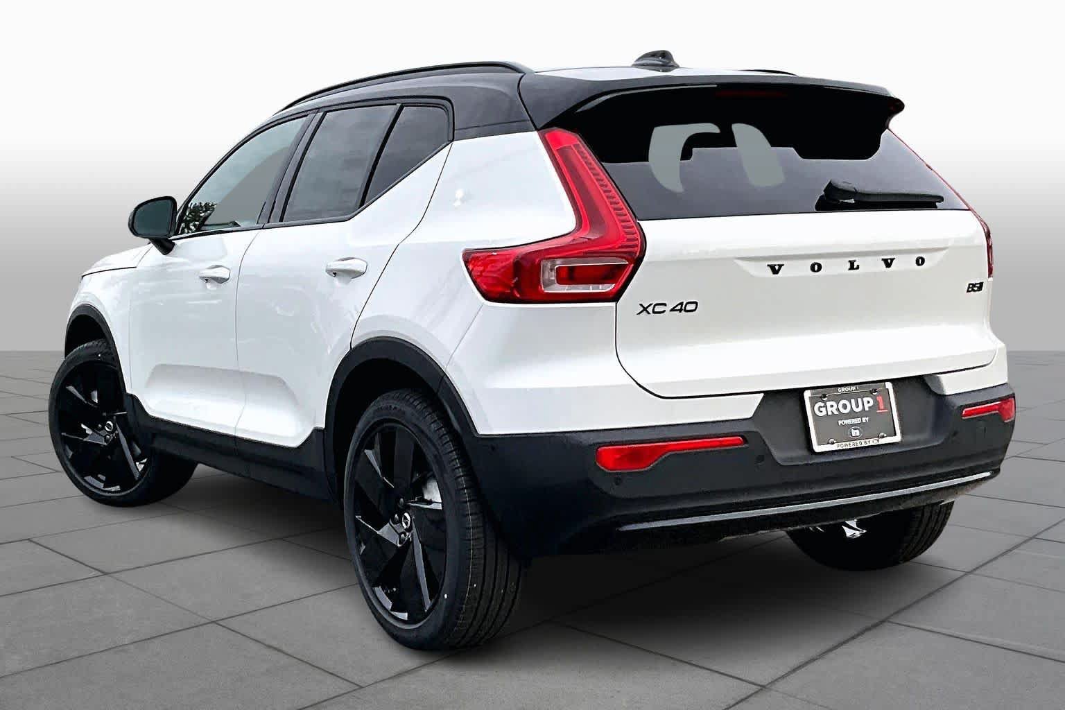 New 2026 Volvo XC40 B5 Ultra w/ Protection Package Premier AWD/4WD image 3