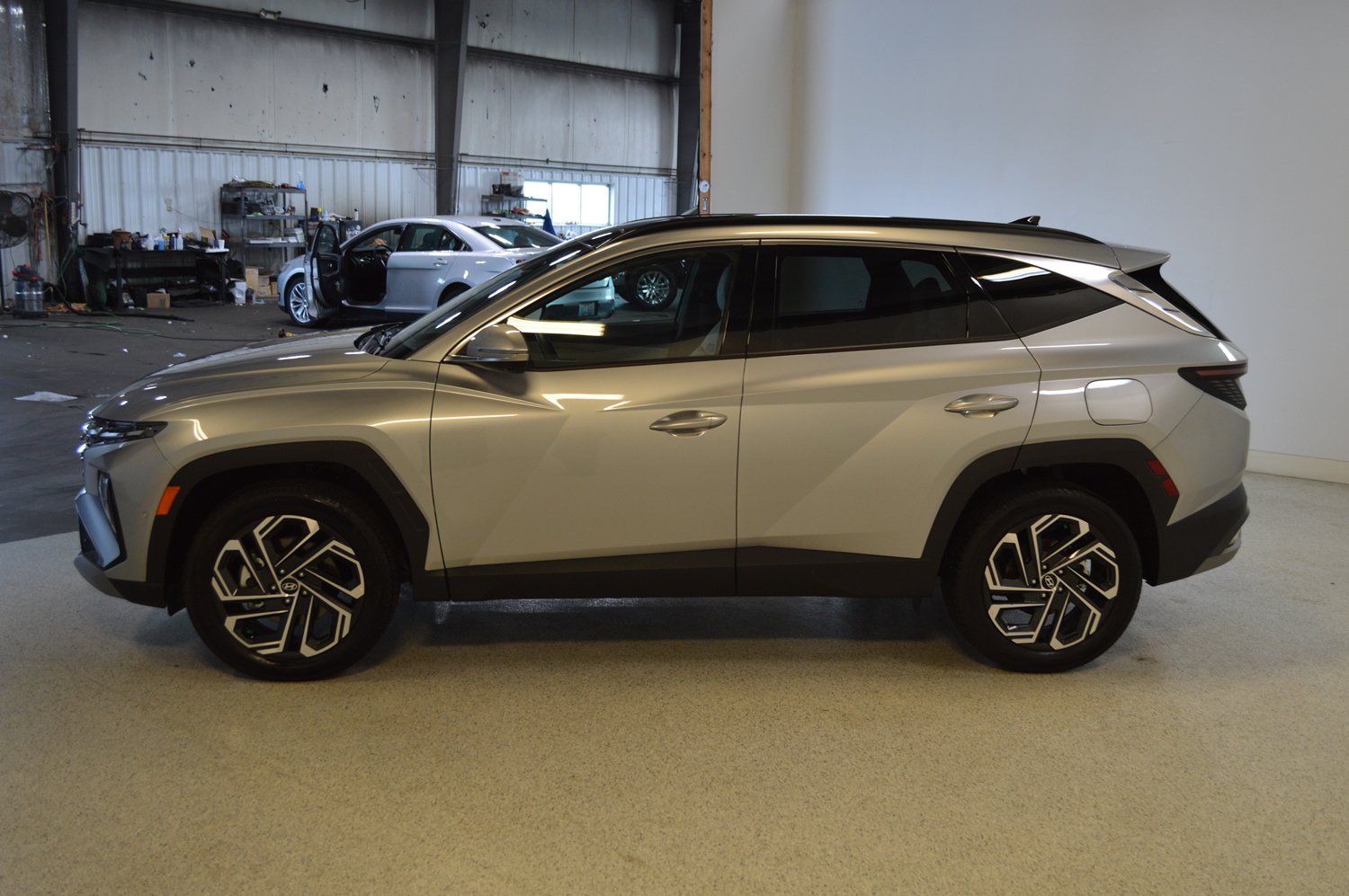 Used 2026 Hyundai Tucson Limited AWD/4WD image 6