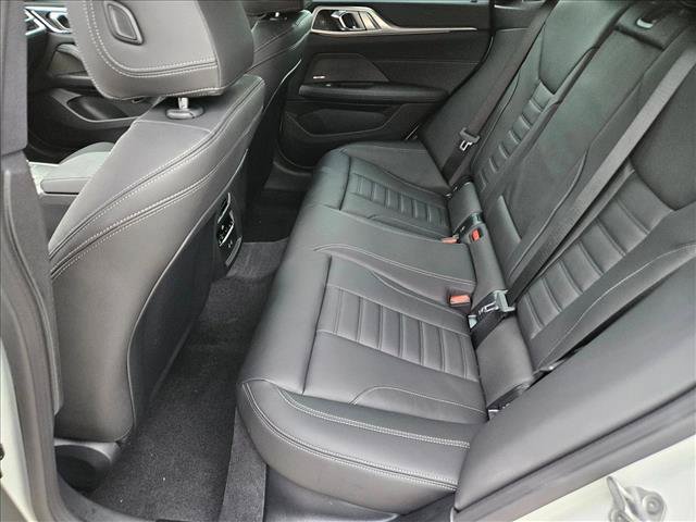 Used 2026 BMW 430i w/ M Sport Package RWD image 17
