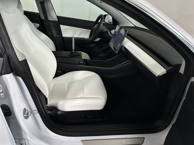 Used 2020 Tesla Model 3 Long Range image 26
