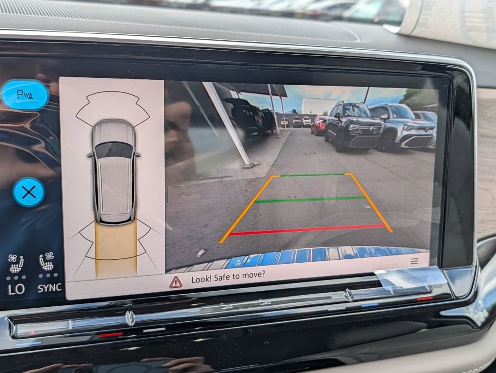 New 2026 Volkswagen Atlas SE image 14