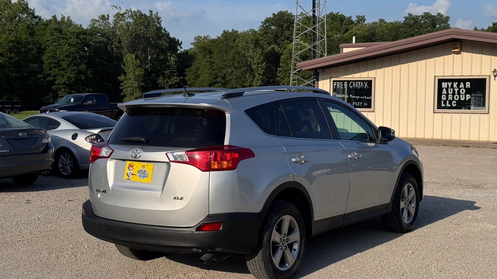 Used 2015 Toyota RAV4 XLE FWD image 7