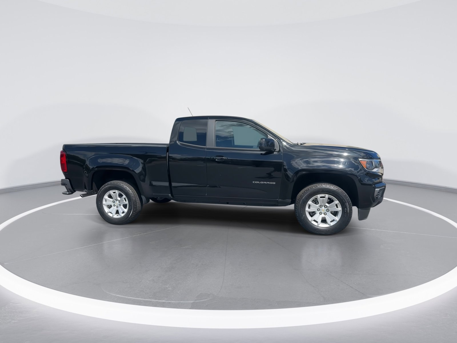 Certified 2022 Chevrolet Colorado LT w/ Fleet Safety Package image 10