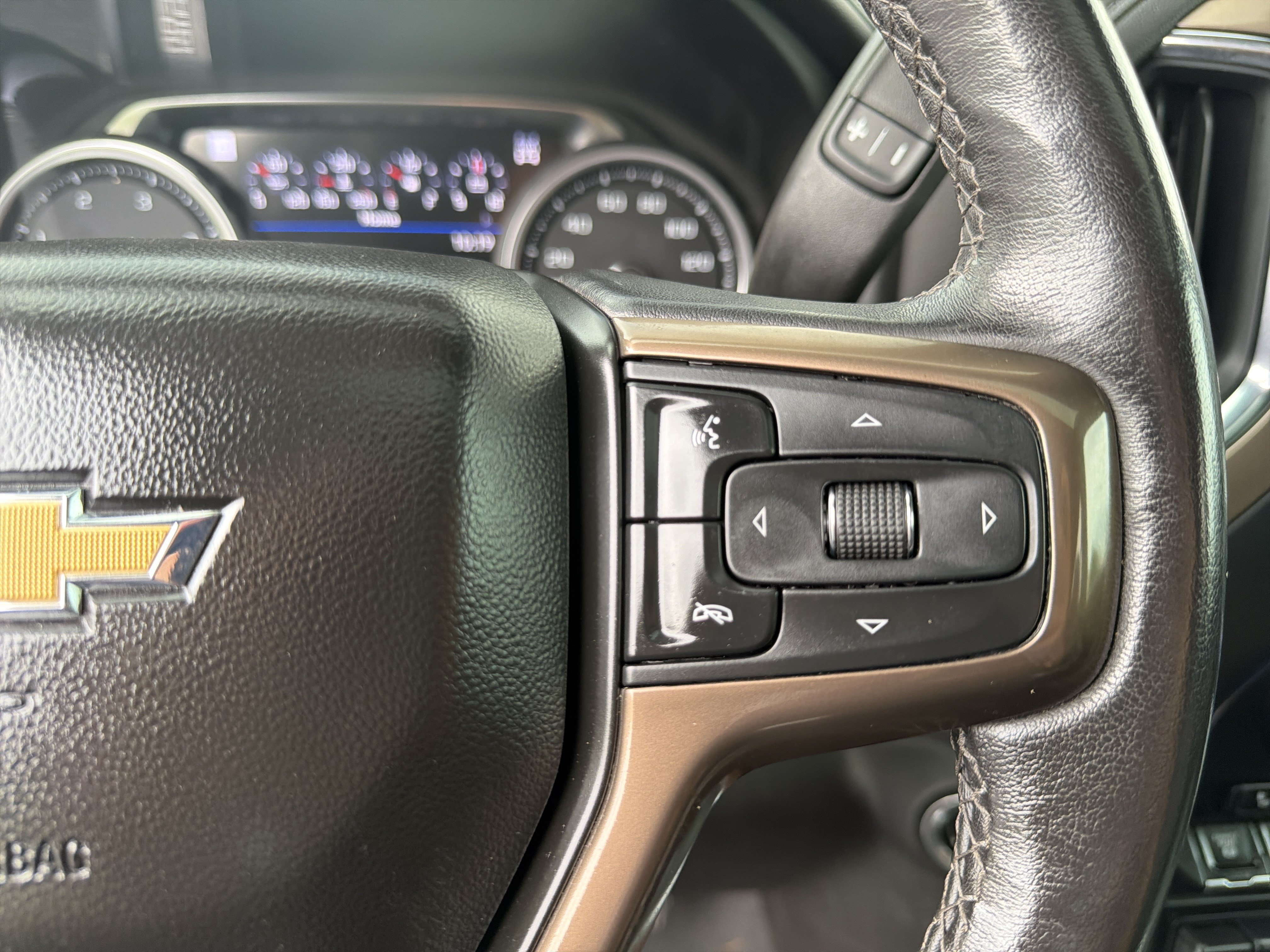 Used 2022 Chevrolet Silverado 3500 High Country w/ Z71 Off-Road Package AWD/4WD image 69