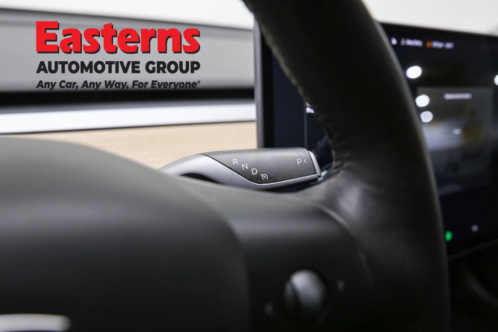 Used 2021 Tesla Model 3 Standard Range Plus image 13