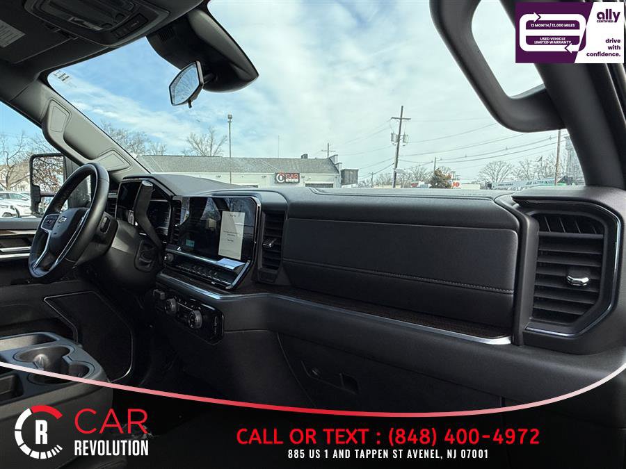 Used 2024 Chevrolet Silverado 2500 LT AWD/4WD image 43
