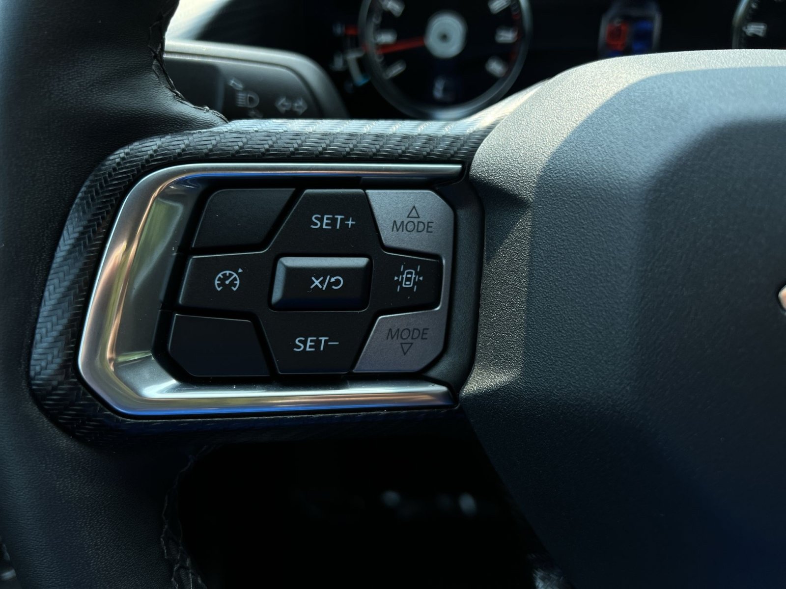 Used 2024 Ford Mustang Coupe RWD image 18