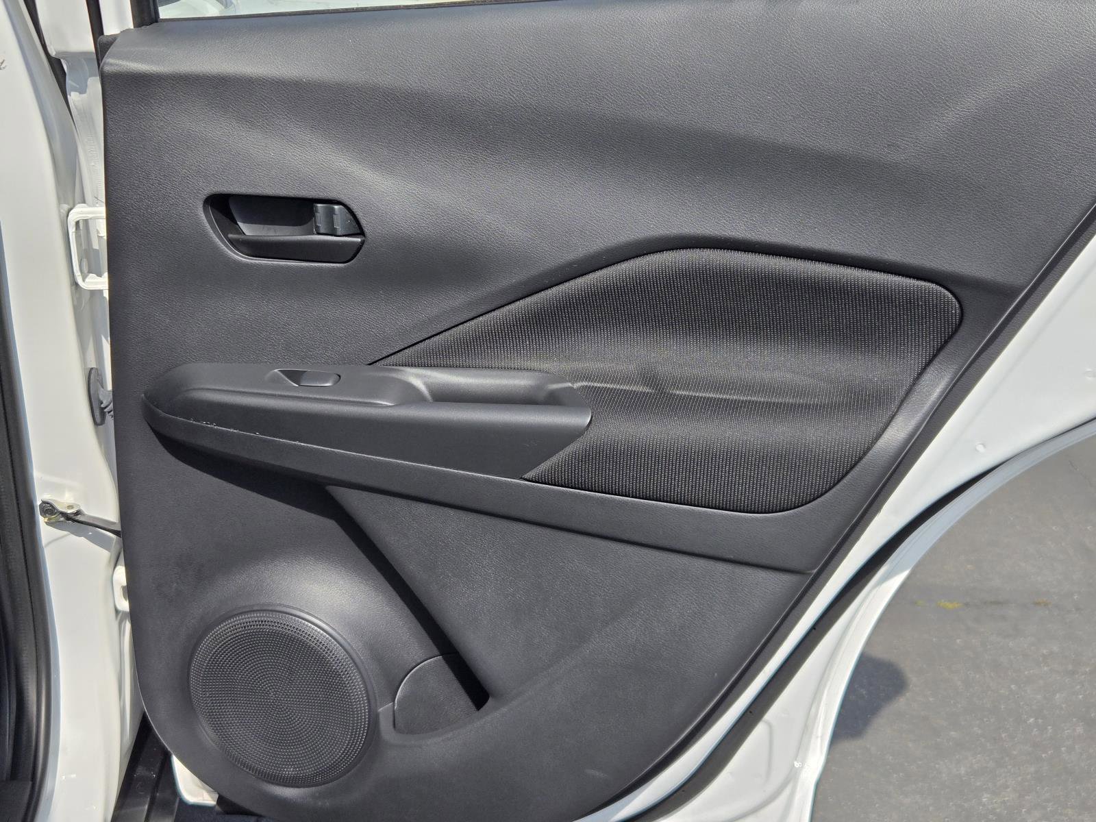 Used 2021 Nissan Kicks S FWD image 29