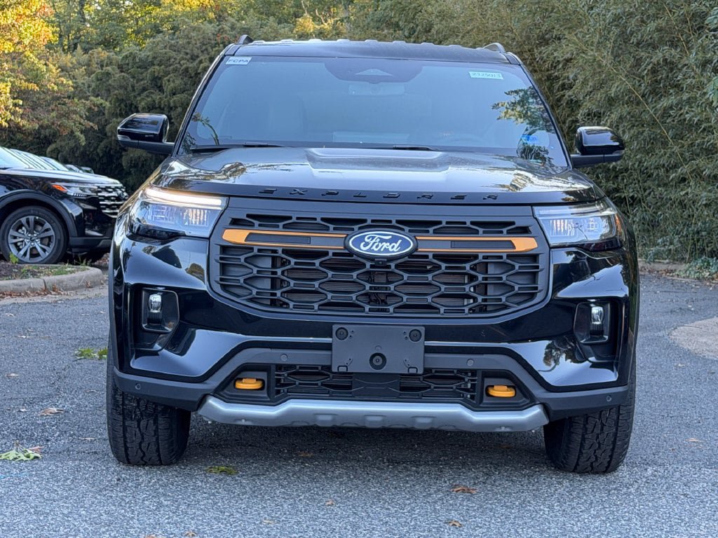 New 2027 Ford Explorer Tremor w/ Tremor Convenience Package AWD/4WD image 2
