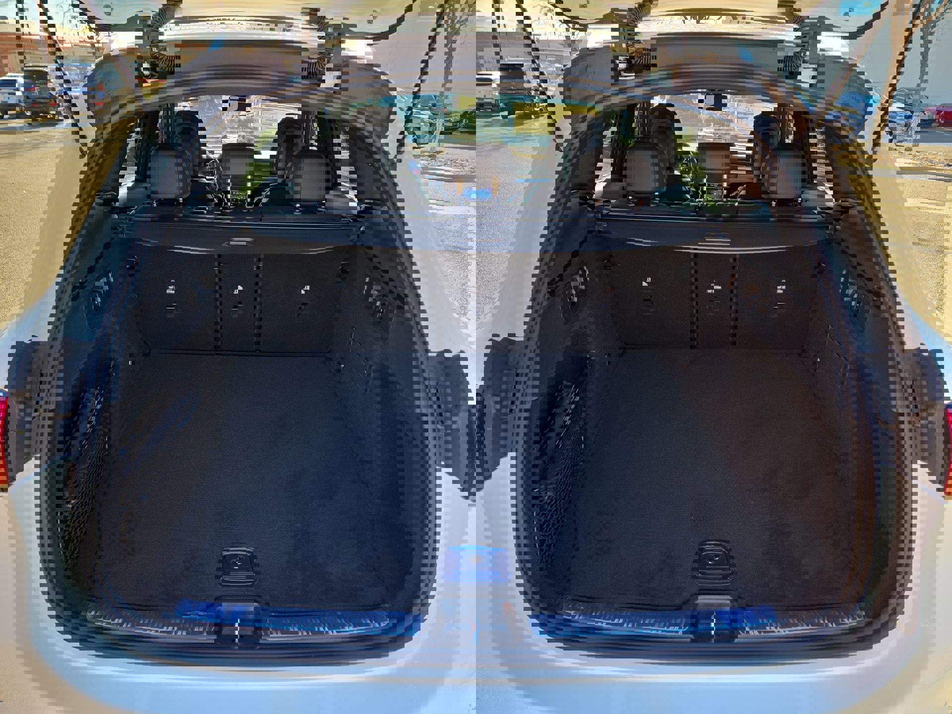 New 2026 Mercedes-Benz GLC 300 4MATIC image 12