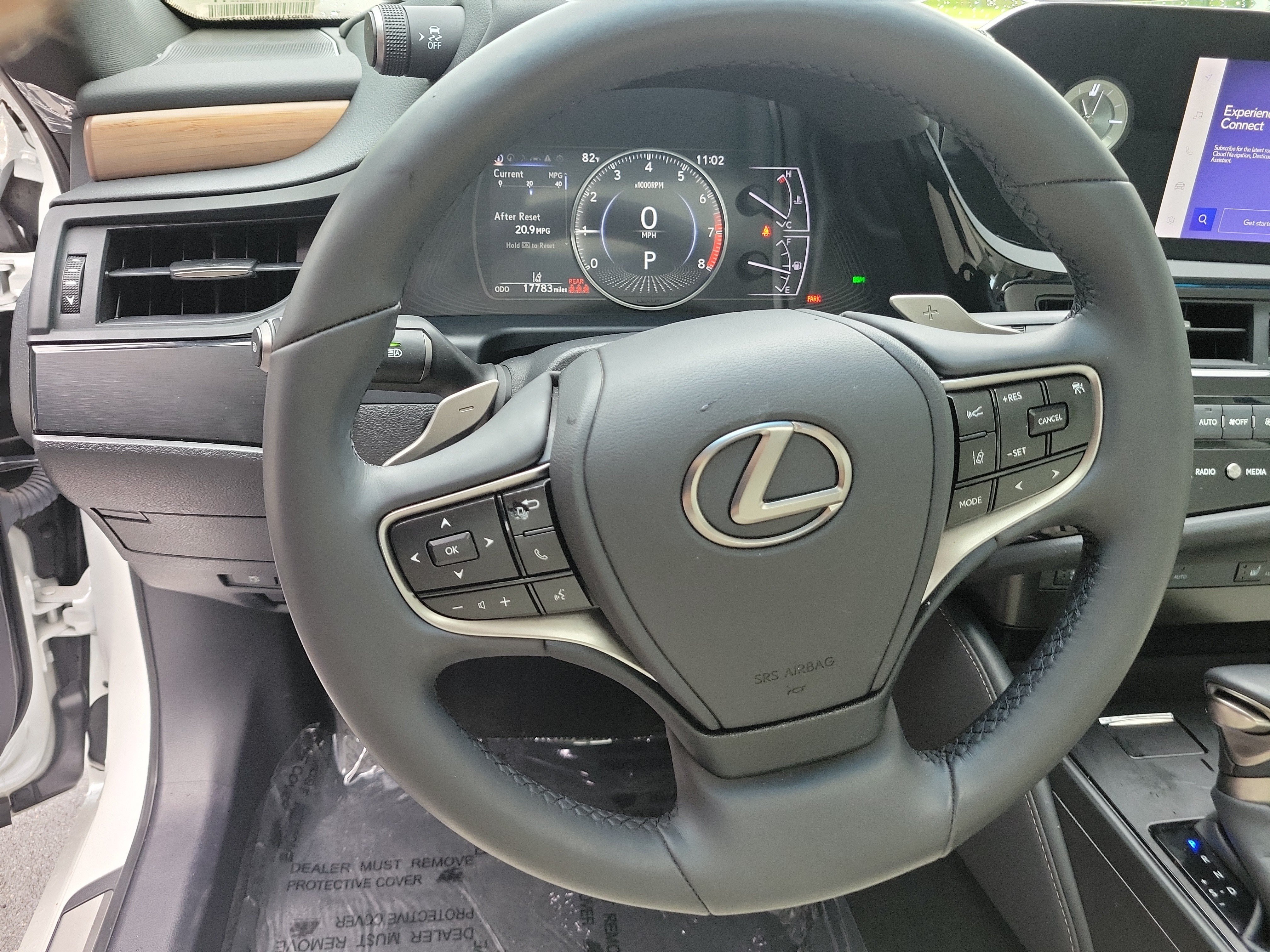 Used 2024 Lexus ES 350 w/ Premium Package FWD image 25