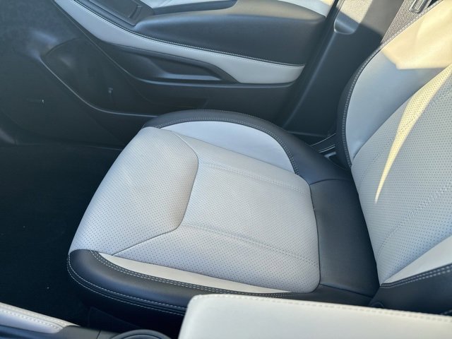 Used 2023 Subaru Forester Limited image 47