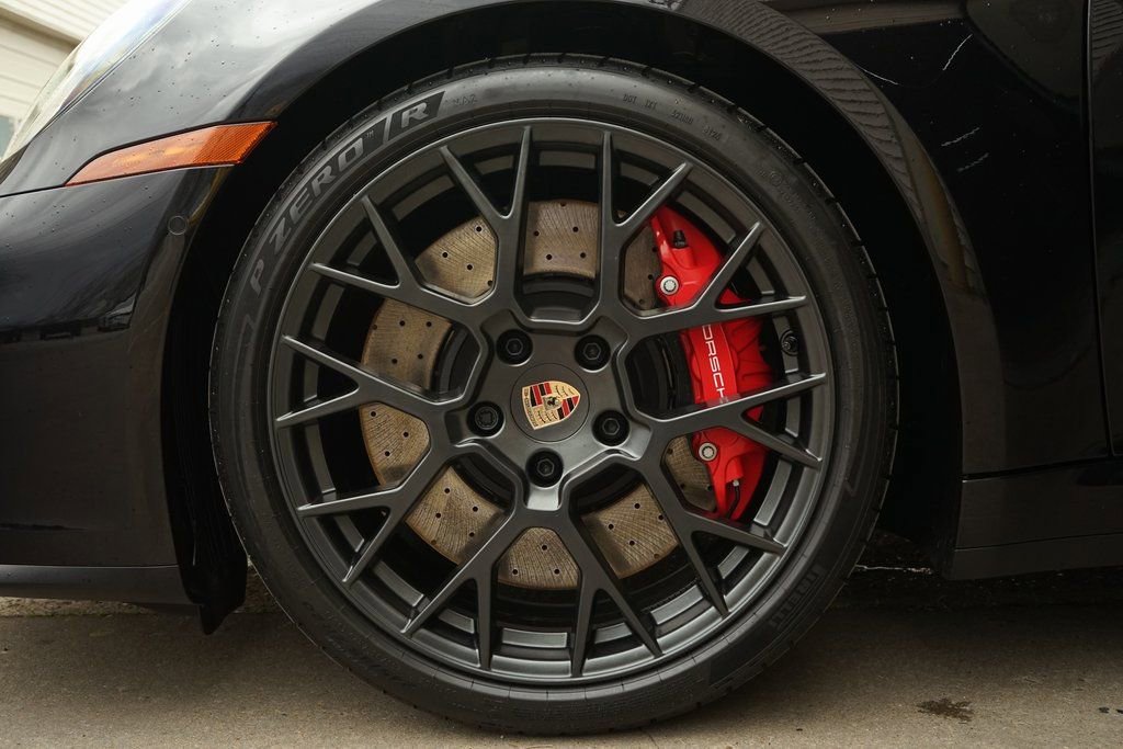 Used 2026 Porsche 911 Carrera 4 GTS image 35