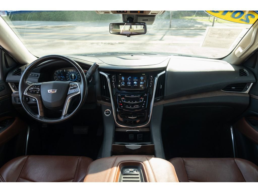 Used 2019 Cadillac Escalade Luxury image 33
