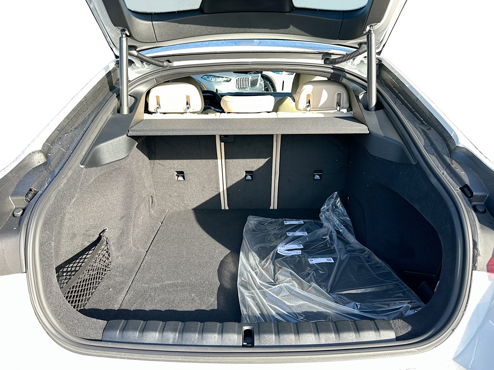 New 2026 BMW i4 eDrive40 w/ Parking Assistance Package image 21