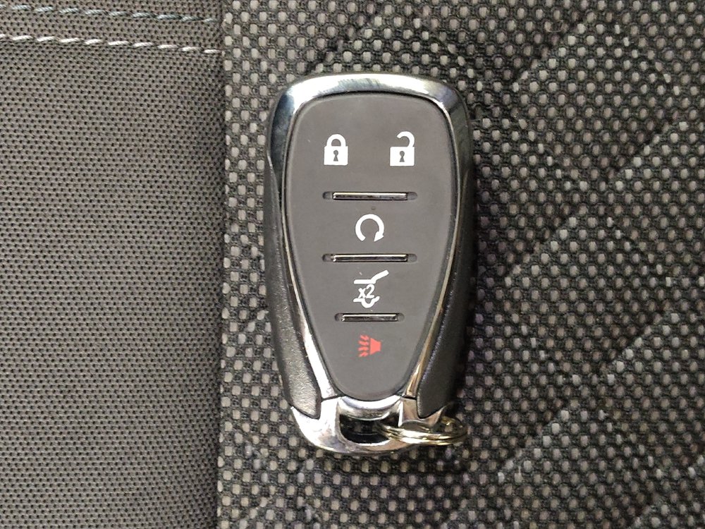 Used 2020 Chevrolet Blazer LT FWD image 32