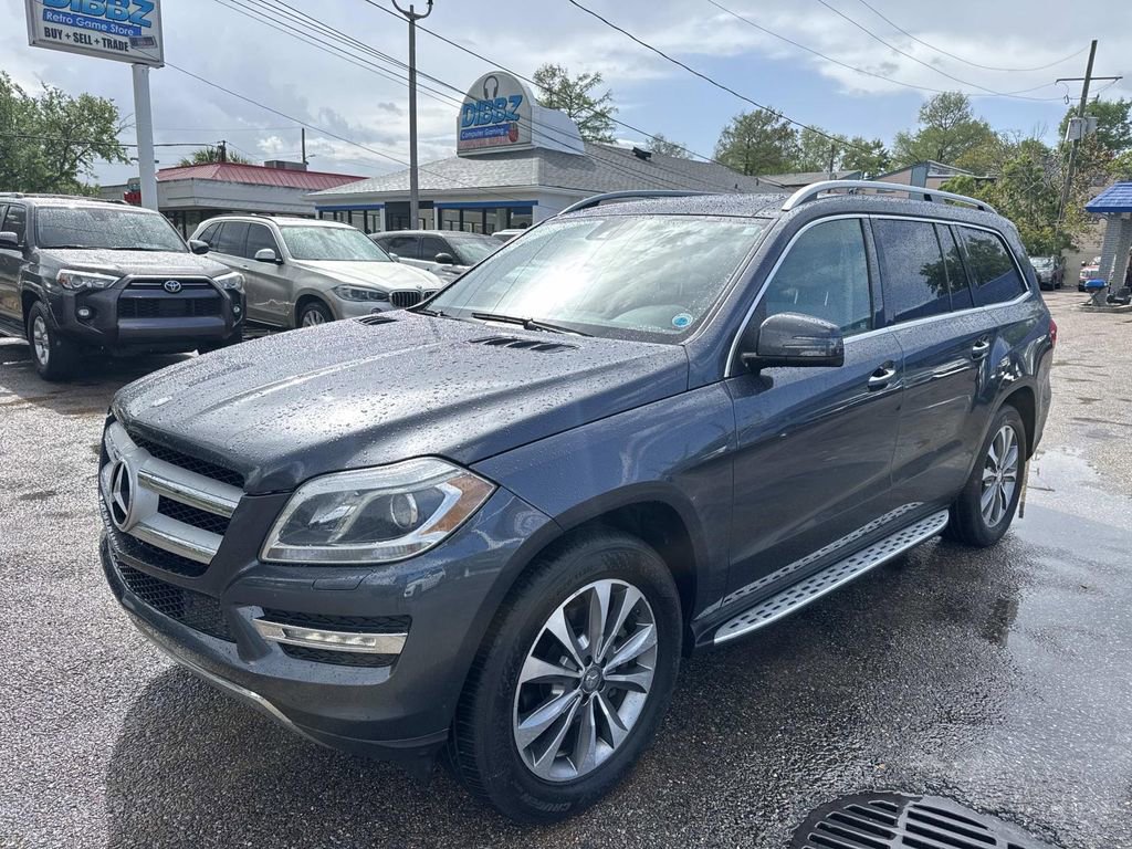 Used 2016 Mercedes-Benz GL 450 4MATIC image 3