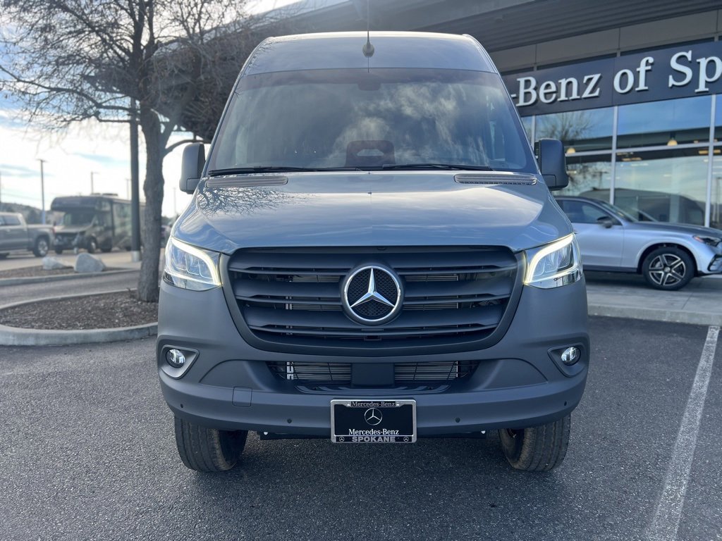 New 2025 Mercedes-Benz Sprinter 2500 image 3