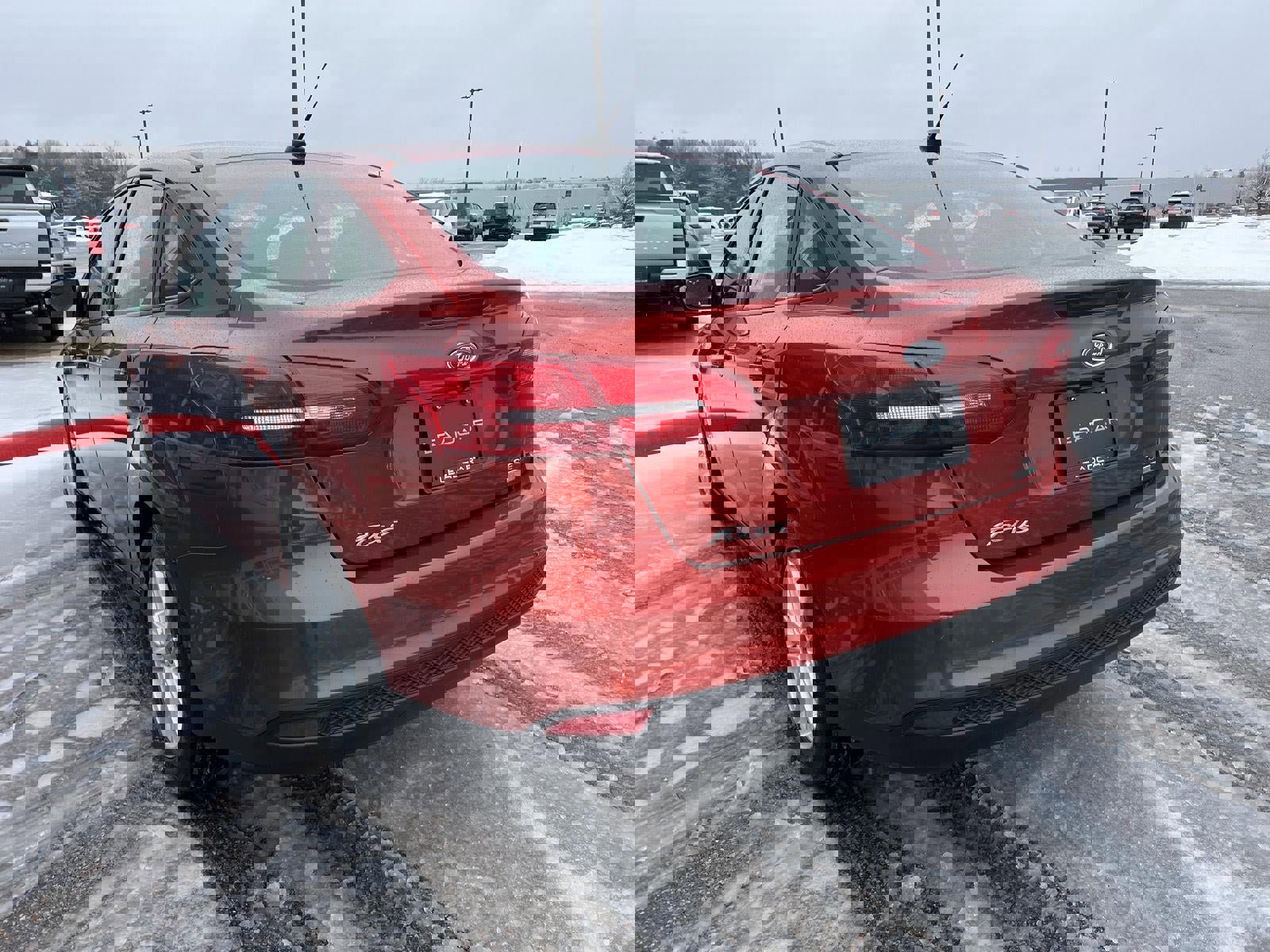 Used 2018 Ford Focus SE image 8