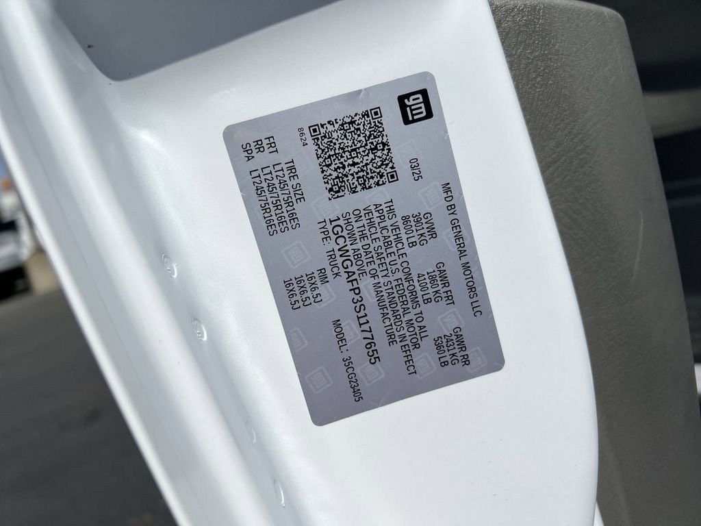 New 2025 Chevrolet Express 2500 w/ Driver Convenience Package image 32