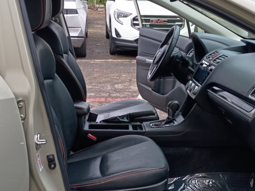 Used 2017 Subaru Crosstrek 2.0i Limited w/ Popular Package #2 AWD/4WD image 19