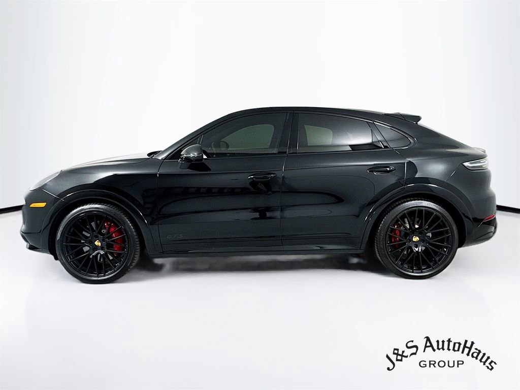 Used 2022 Porsche Cayenne GTS AWD/4WD image 4