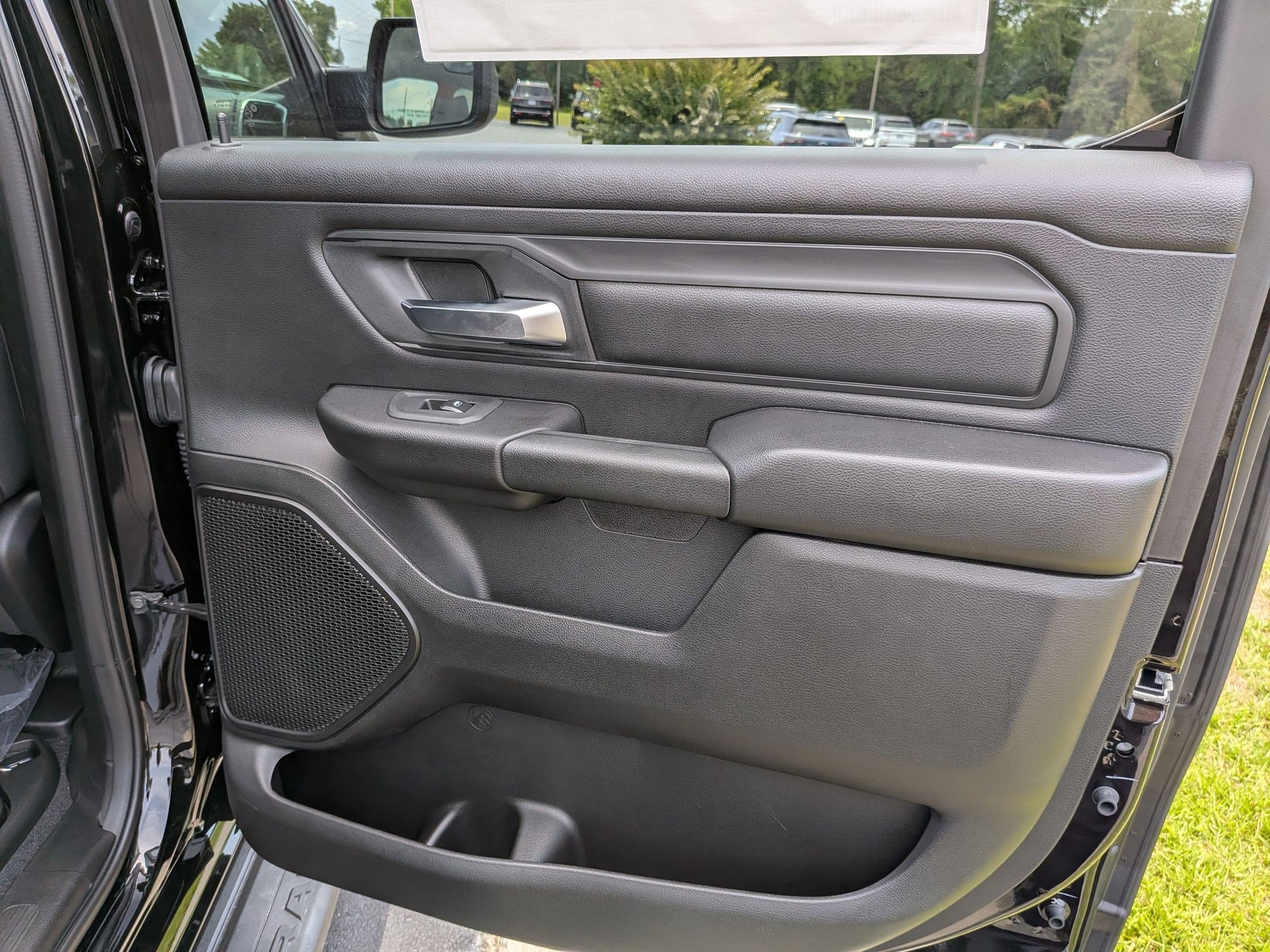 New 2026 RAM 1500 Express AWD/4WD image 20