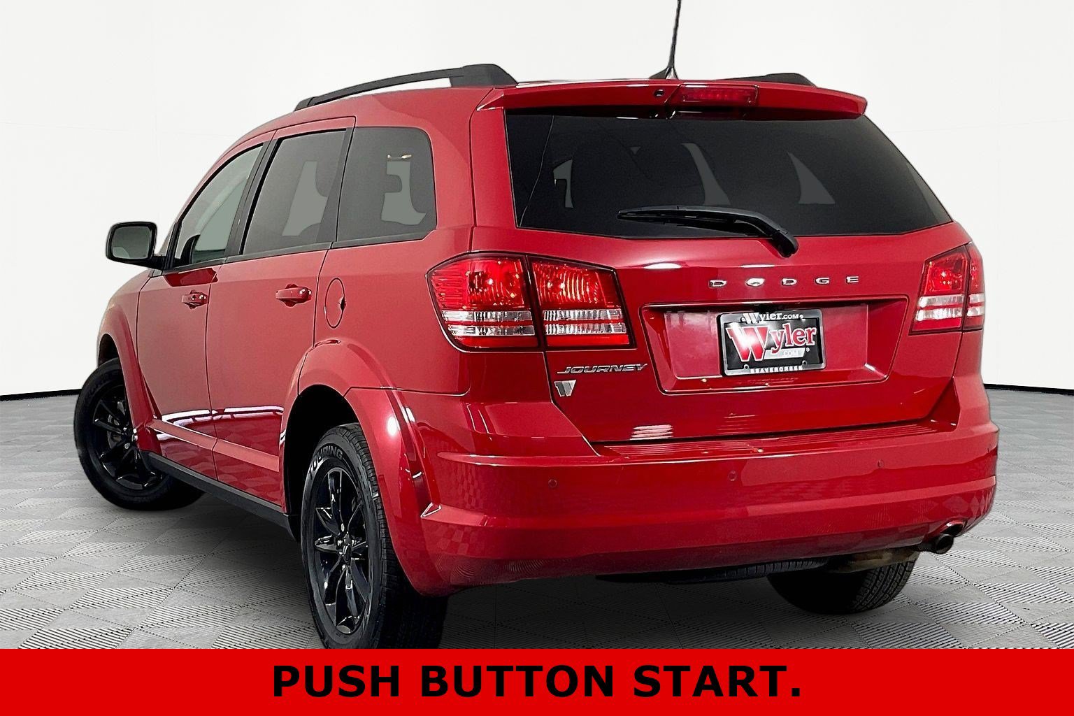 Used 2020 Dodge Journey SE w/ SE Popular Equipment Group FWD image 4