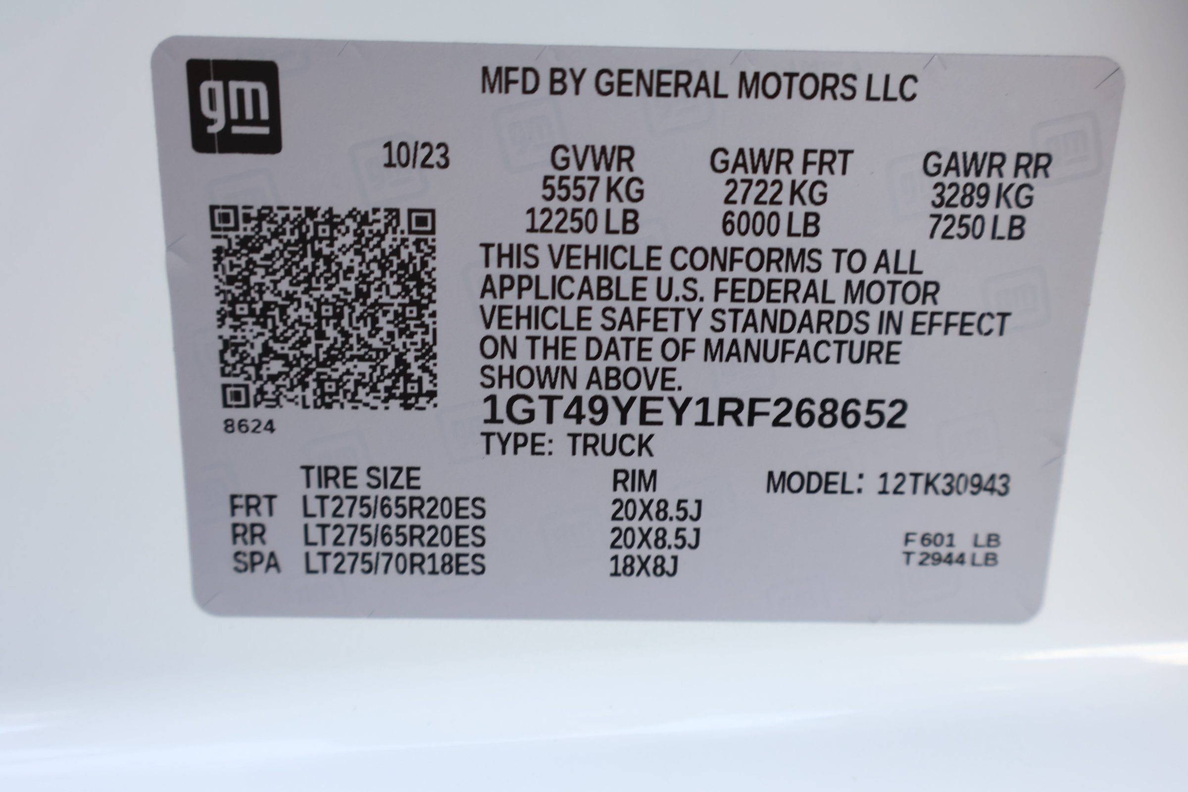 Used 2024 GMC Sierra 3500 Denali Ultimate AWD/4WD image 31
