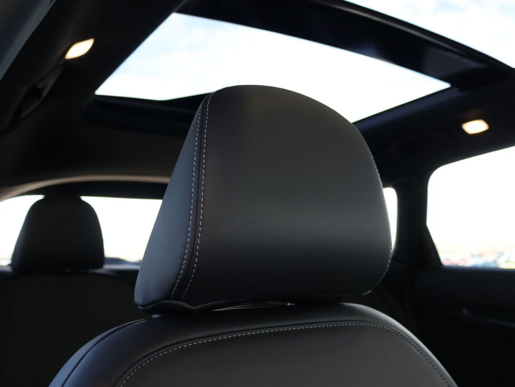 Certified 2025 INFINITI QX50 Sport image 39