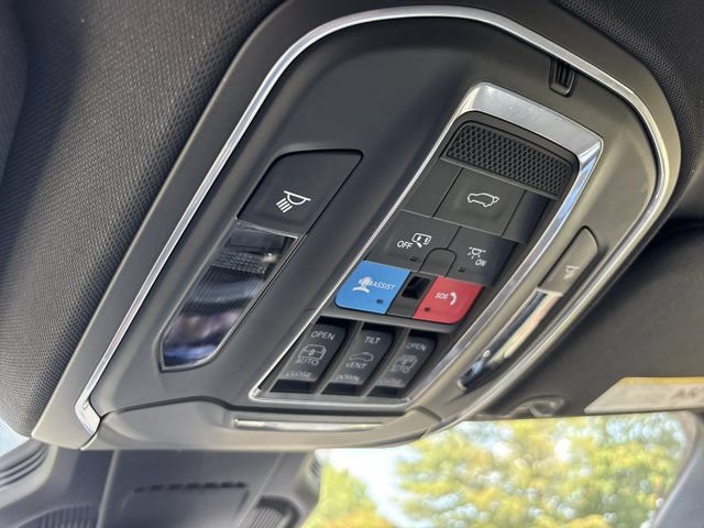 Used 2025 Jeep Wagoneer S Limited AWD/4WD image 41