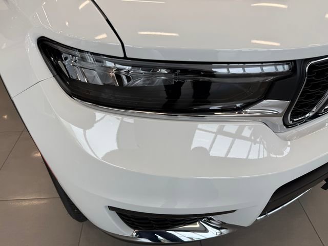 New 2025 Jeep Grand Cherokee L Laredo image 10