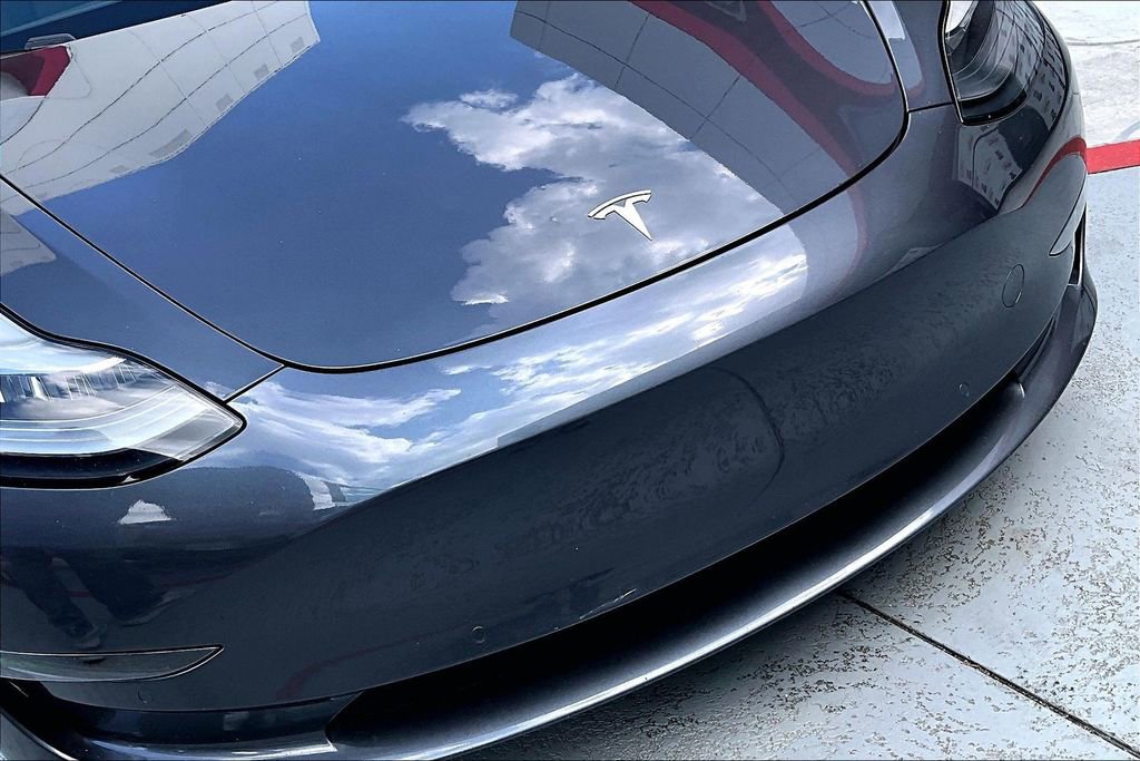 Used 2020 Tesla Model 3 Long Range image 32
