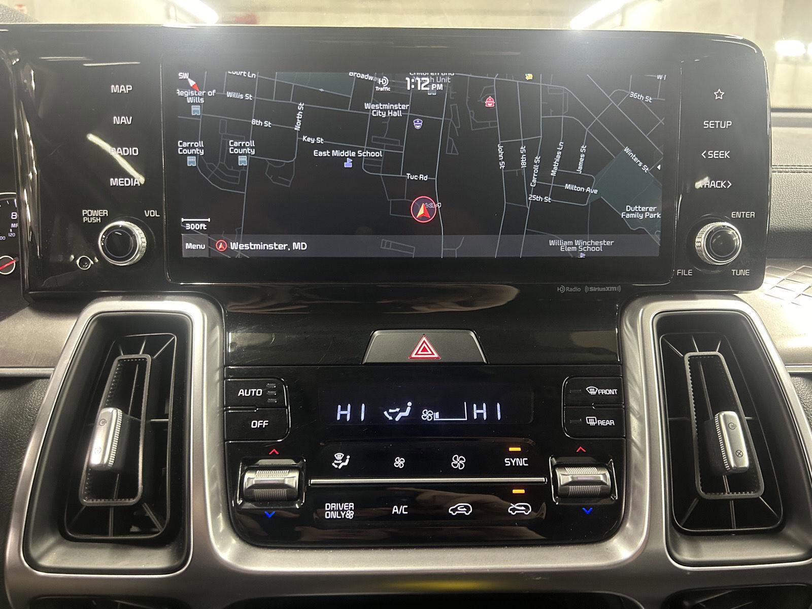 Used 2022 Kia Sorento S image 9