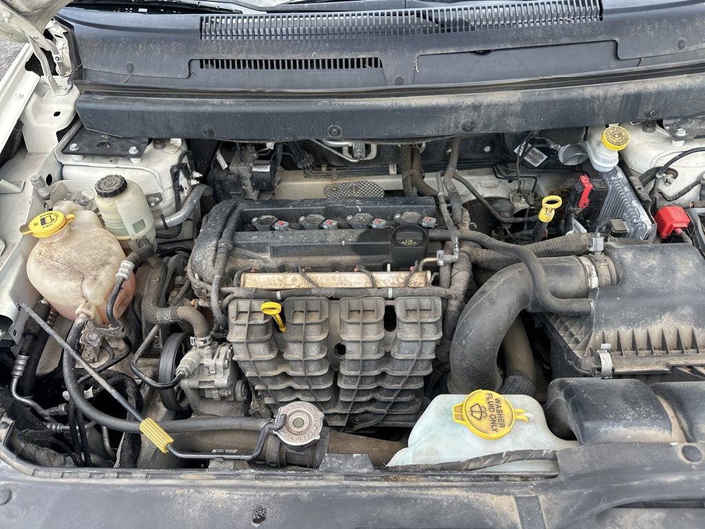 Used 2018 Dodge Journey SE w/ Connectivity Group FWD image 11