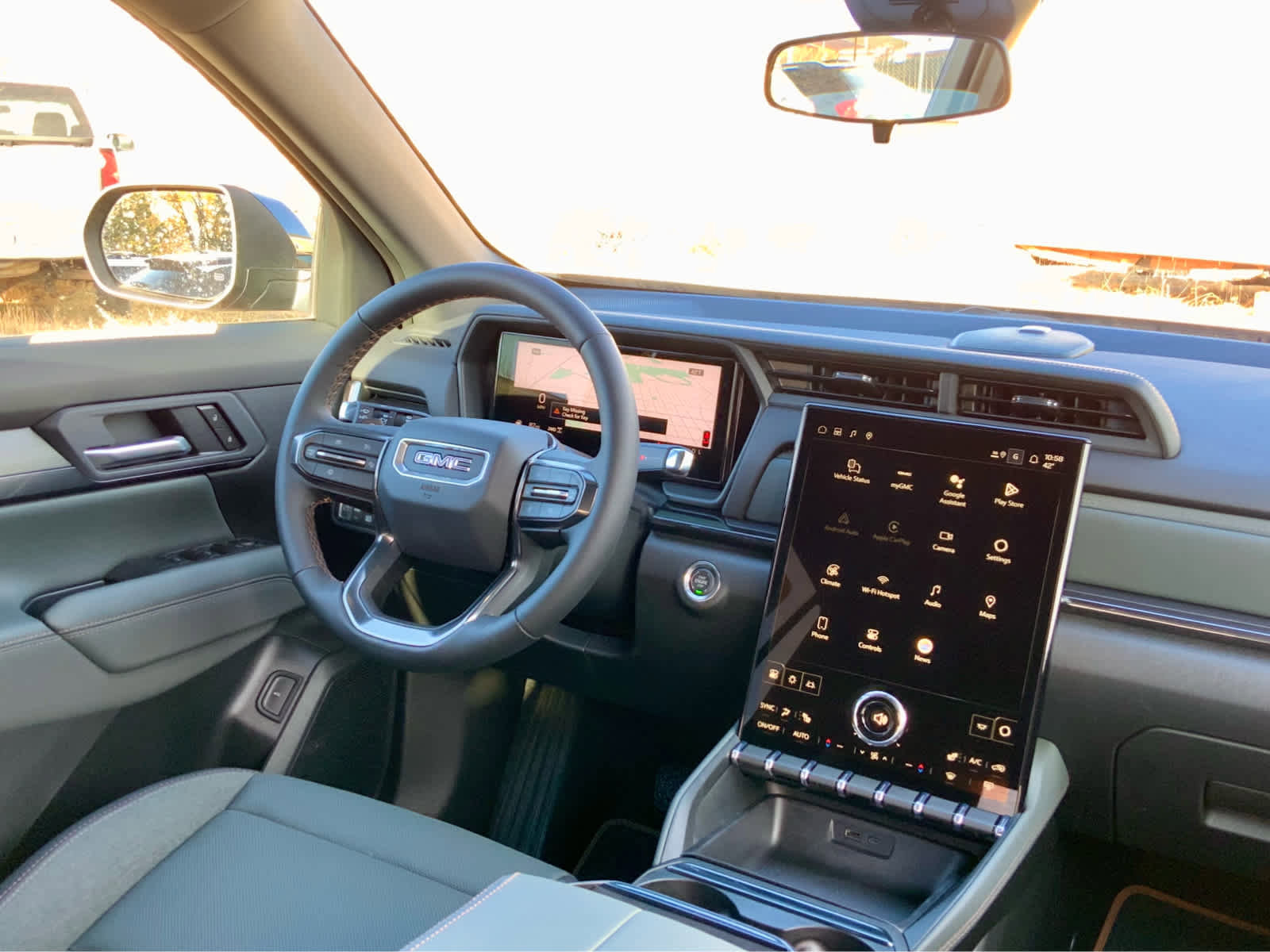 New 2026 GMC Terrain AT4 w/ LPO, Black Badging Package image 35