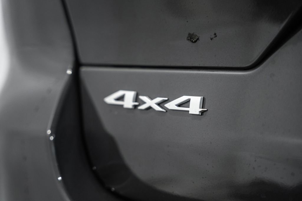 New 2025 Jeep Grand Cherokee Laredo X w/ Luxury Tech Group I image 7