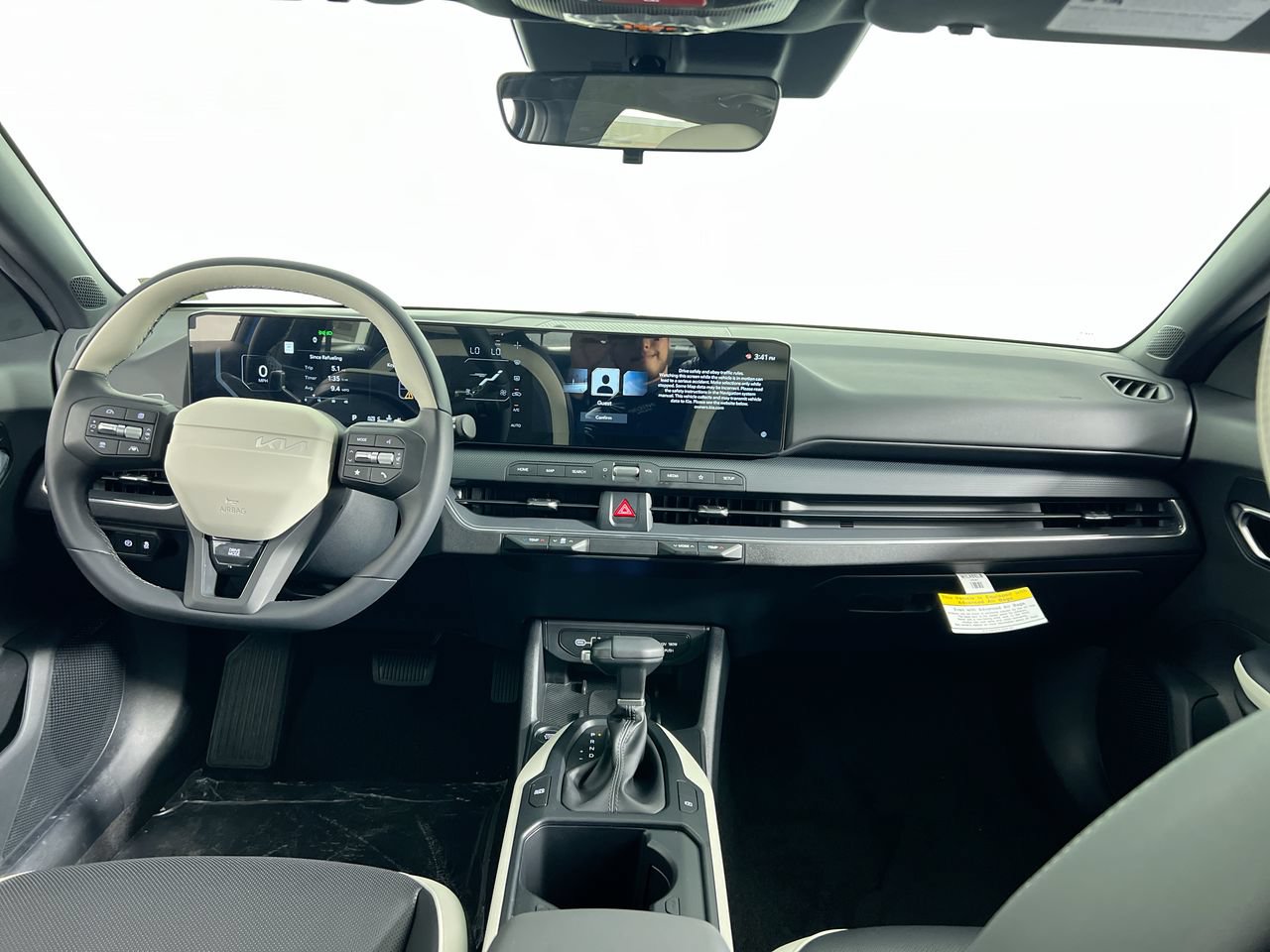 New 2026 Kia K4 GT-Line FWD image 31